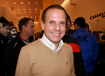 João Dória Jr. durante inauguração do Market Plaza em Campos do Jordão 2010